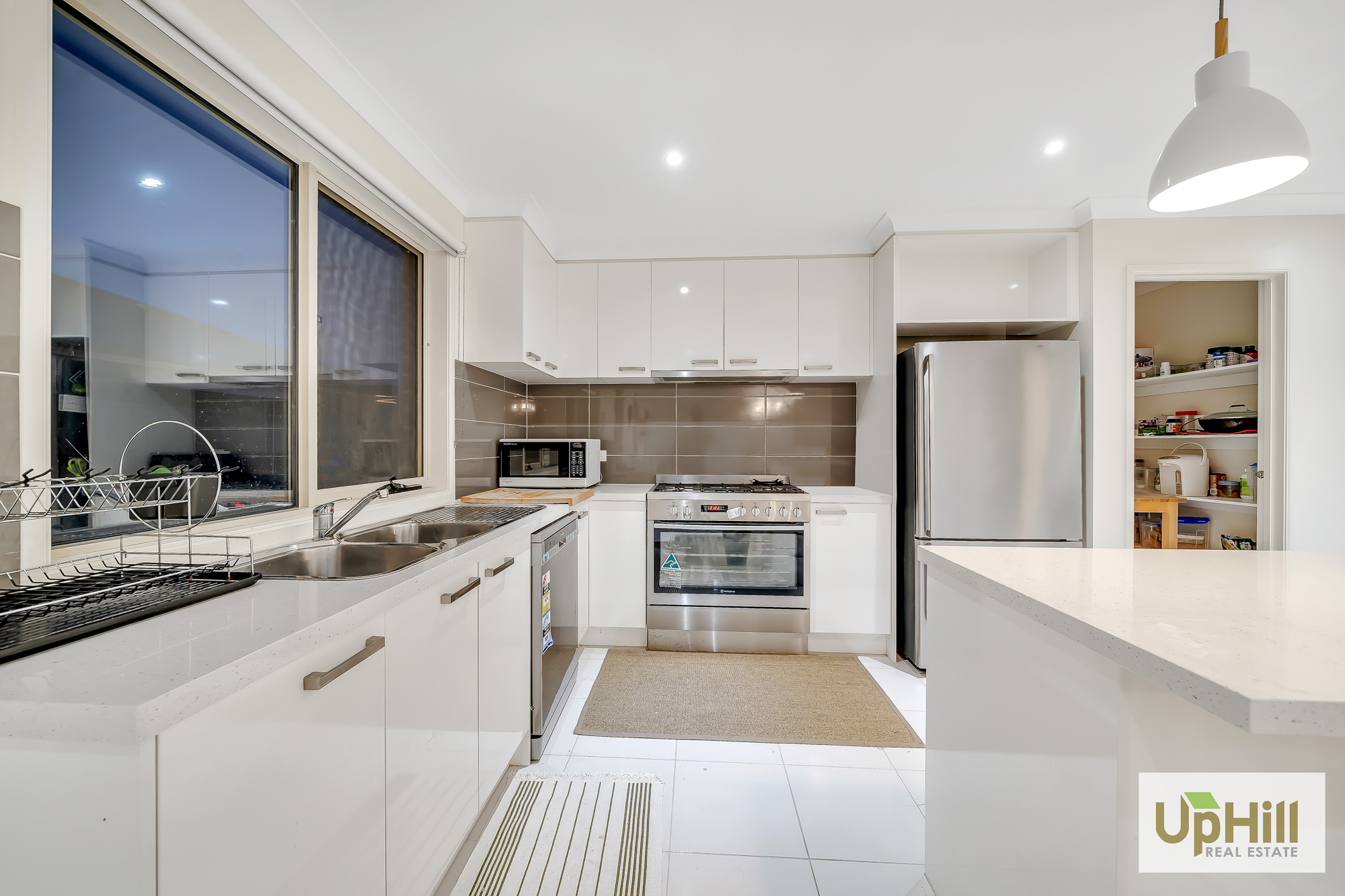 18 RIVERSTONE BLVD, Clyde North Uphill Real Estate