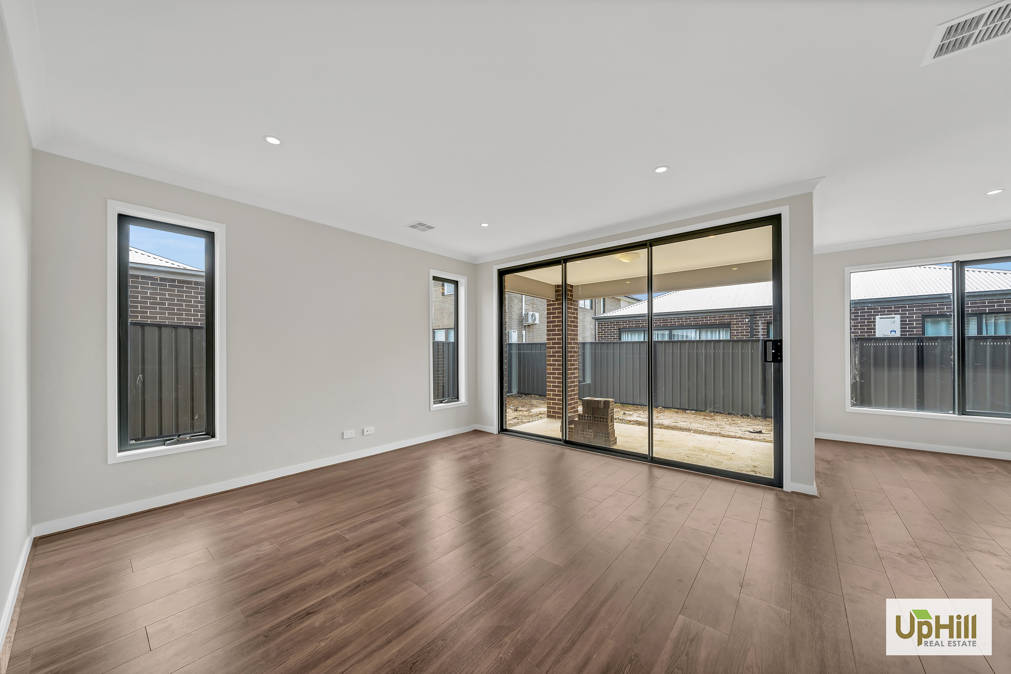 49 WAY, Cranbourne North Uphill Real Estate
