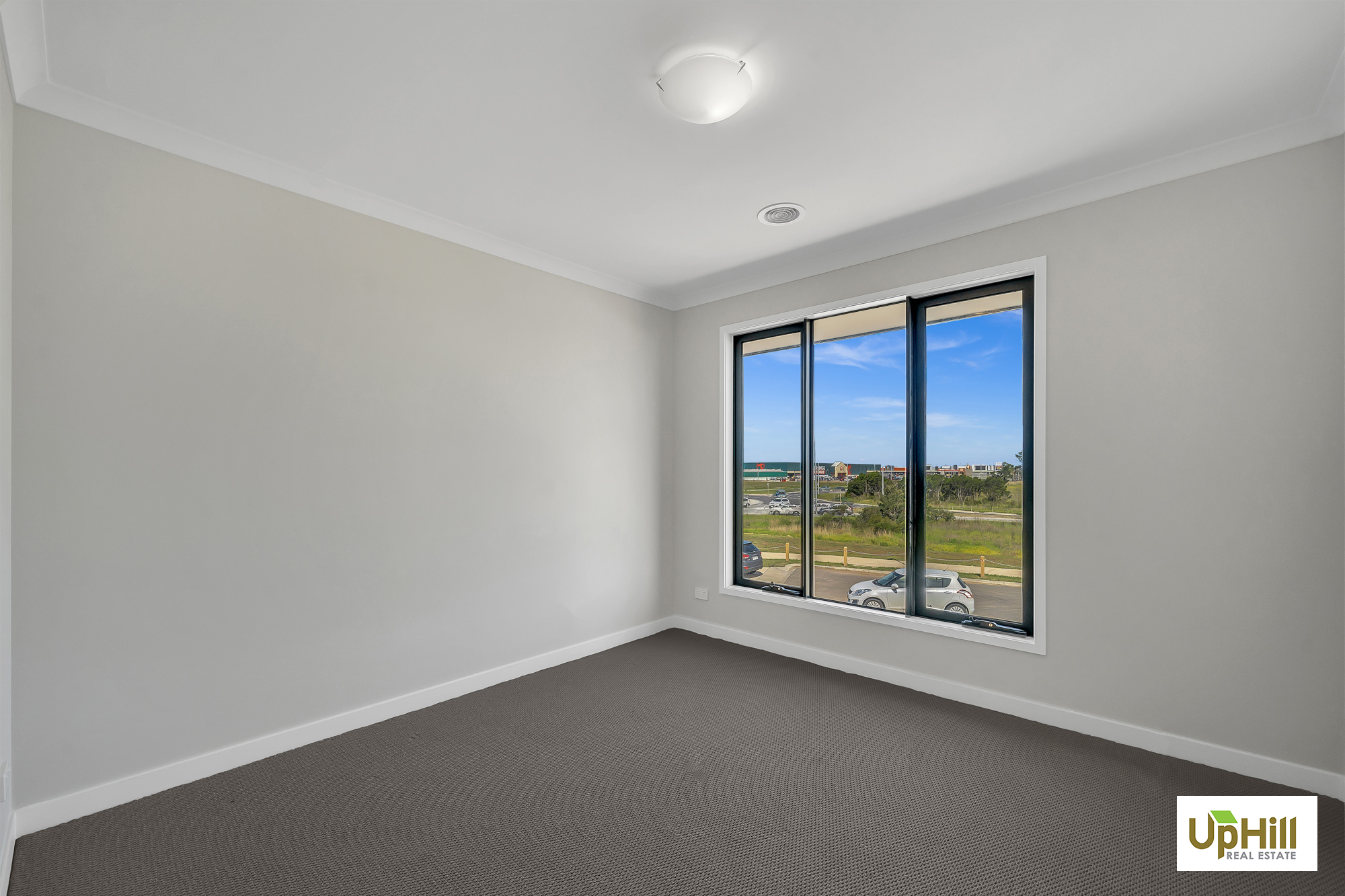 49 WAY, Cranbourne North Uphill Real Estate