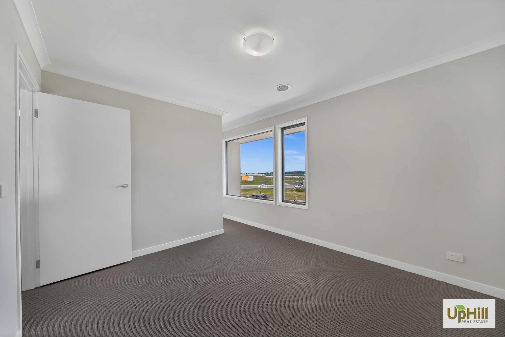 49 WAY, Cranbourne North Uphill Real Estate