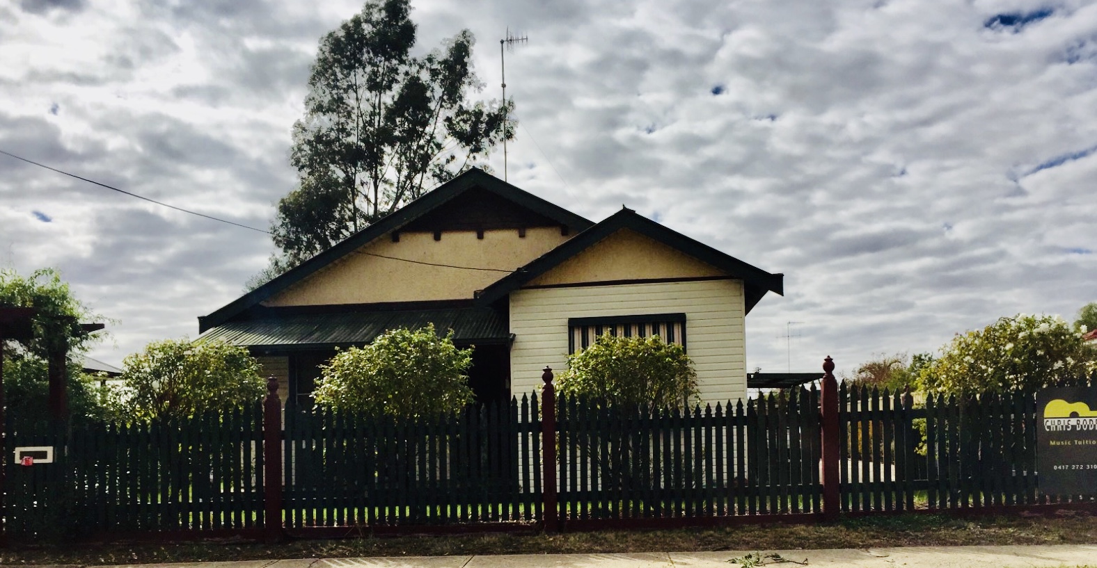 459 Poictiers Street, Deniliquin Lloyd Property Agents