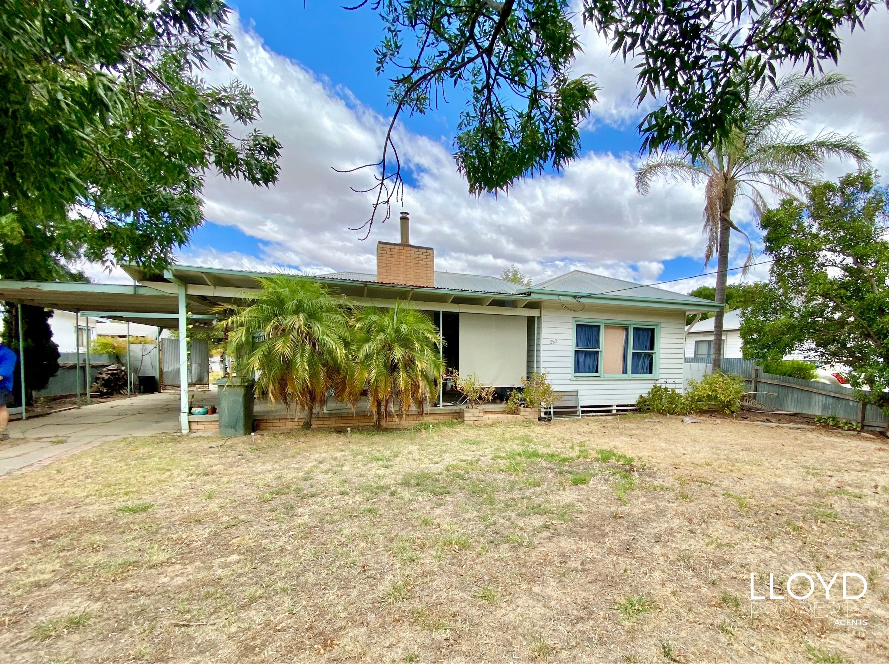 262 Finley Road, Deniliquin Lloyd Property Agents