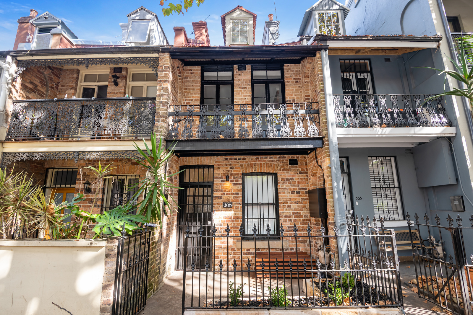 365 RILEY STREET SURRY HILLS, NSW 2010 Oxford Real Estate