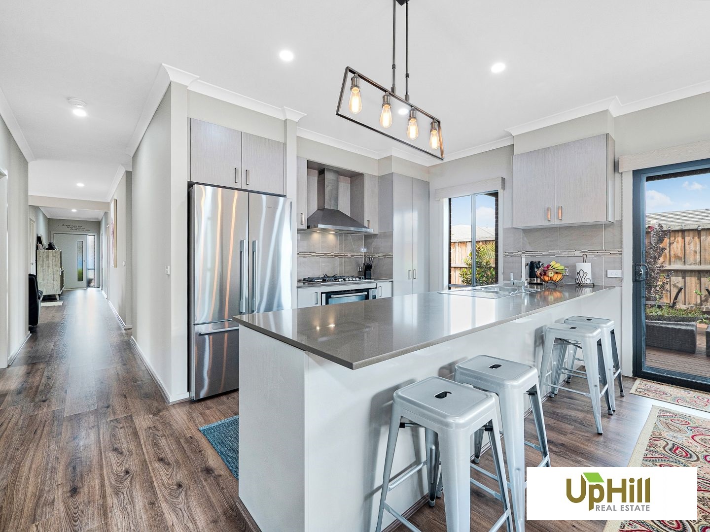 7 Cartwright Grove, Cranbourne East Uphill Real Estate