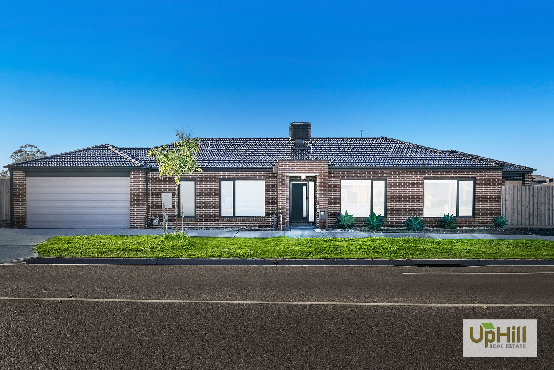 74 FIORELLI BOULEVARD, Cranbourne East Uphill Real Estate