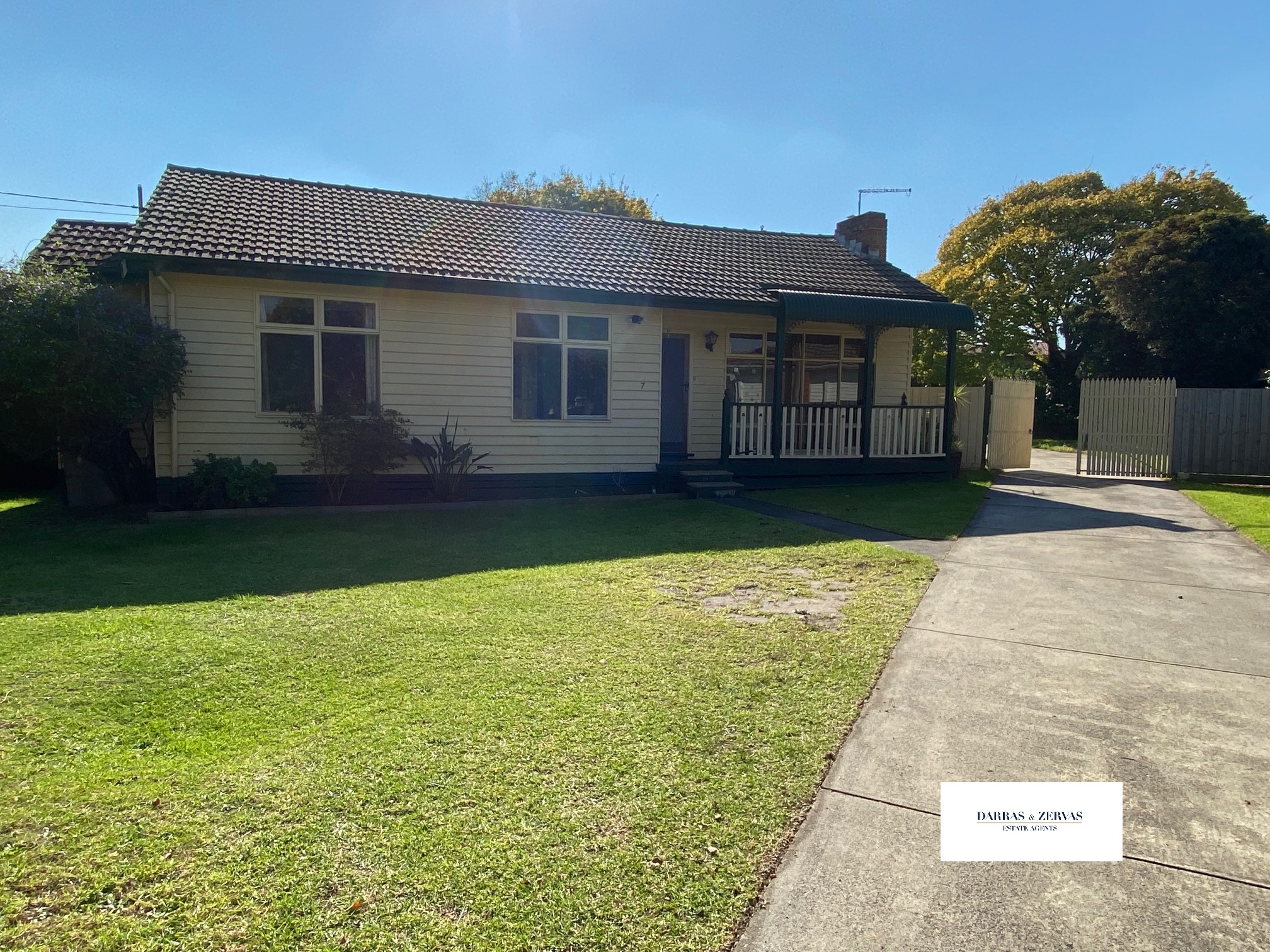 7 Alward Avenue, Clayton South Darras & Zervas Estate Agents