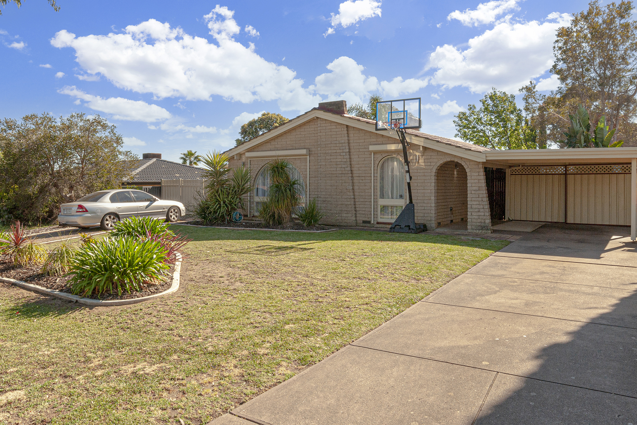 11 PARK LAKE DRIVE, Wynn Vale Anreps SA