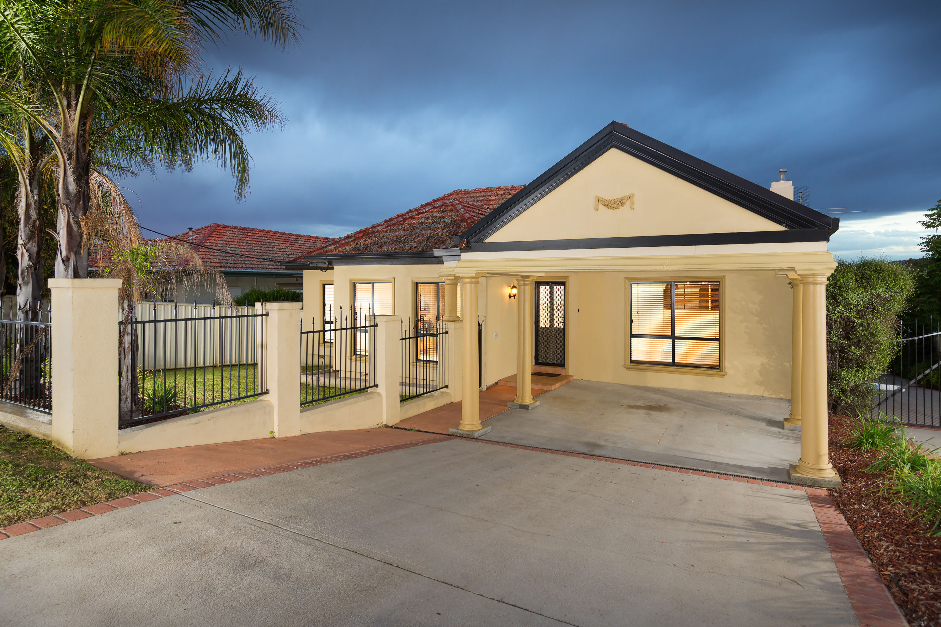 1-332-borella-road-albury-sellbuyrent