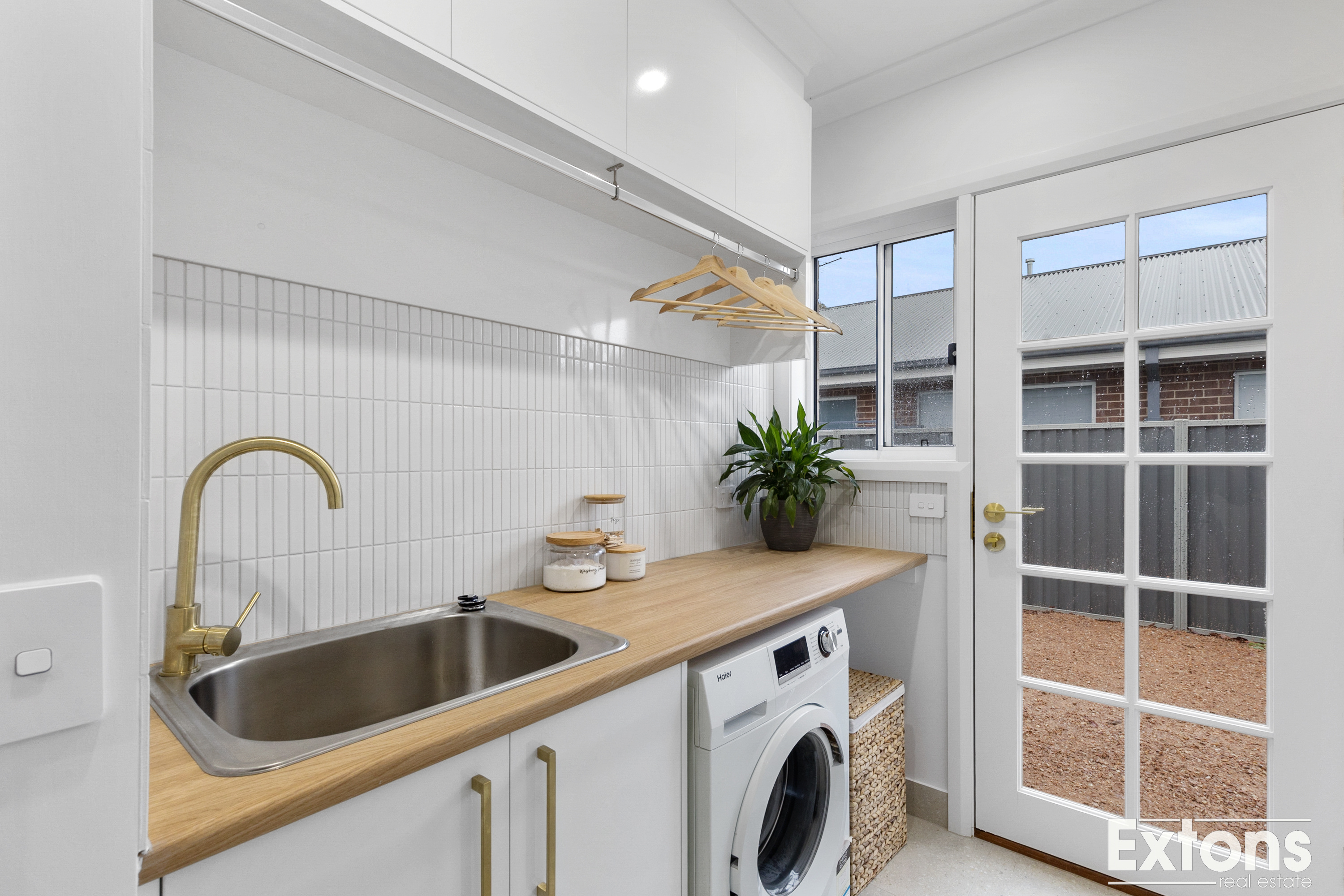 43 PHILLIP HYLAND DRIVE, Yarrawonga Extons Real Estate