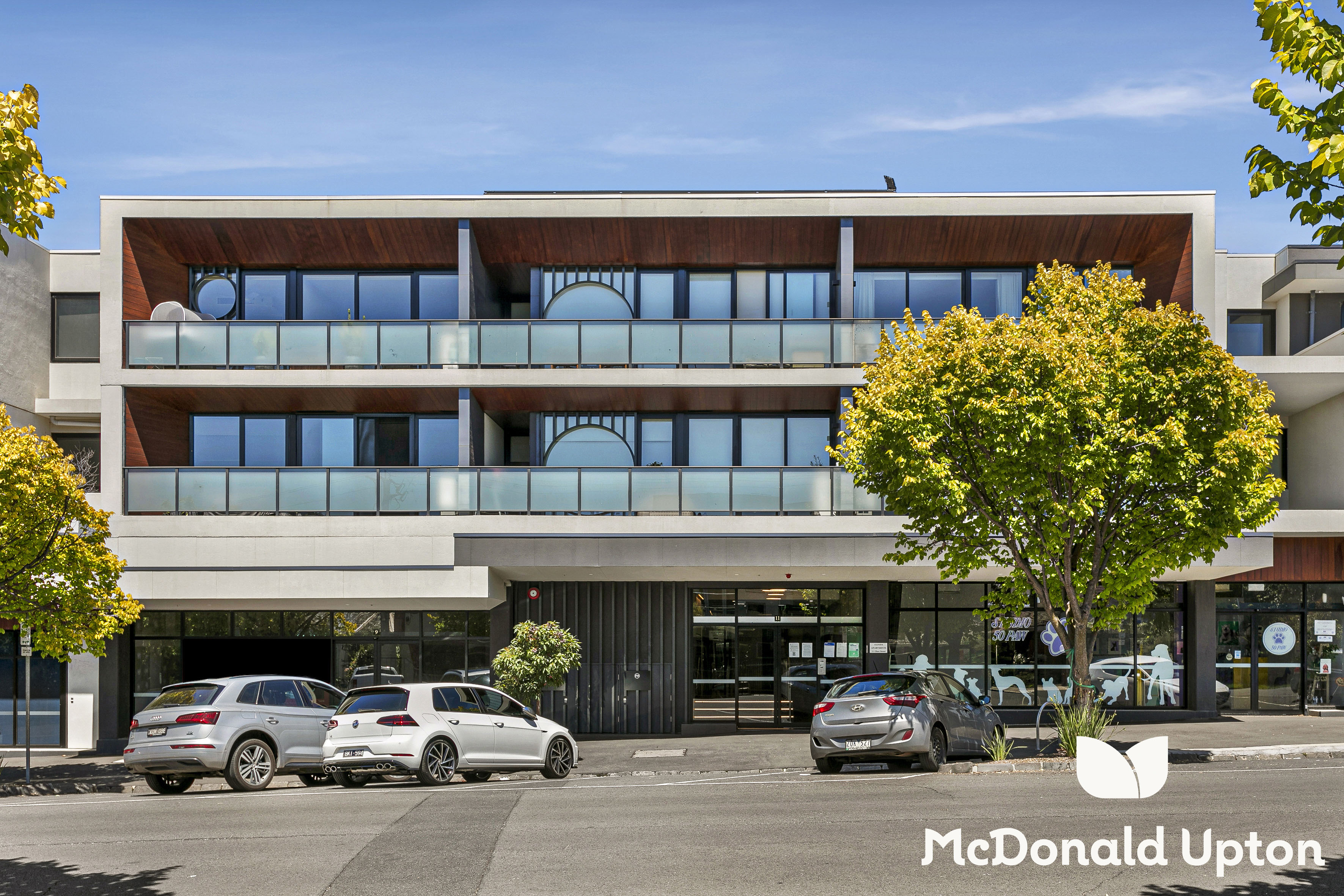 8 / 11 Glass Street, Essendon