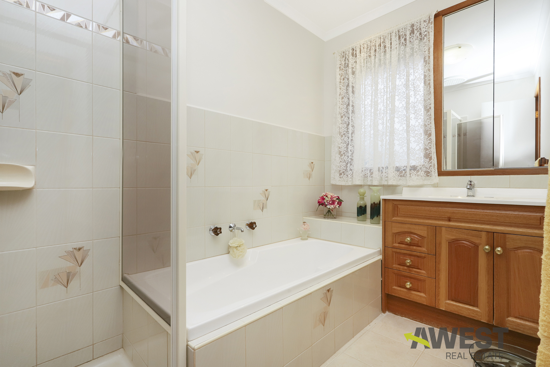 2 Lipton Street, Taylors Lakes A WEST Real Estate