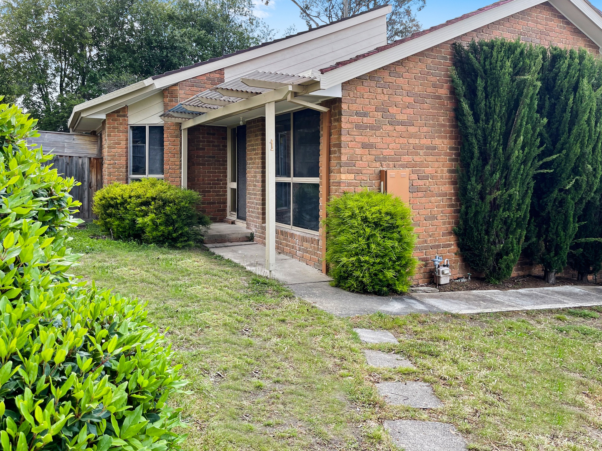 1 / 73 Nell Street, Greensborough Lock Bulmer Property Group