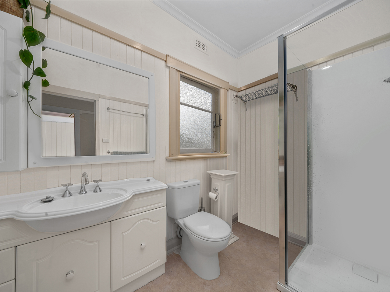 5 Glenora Road, New Norfolk Derwent Real Estate