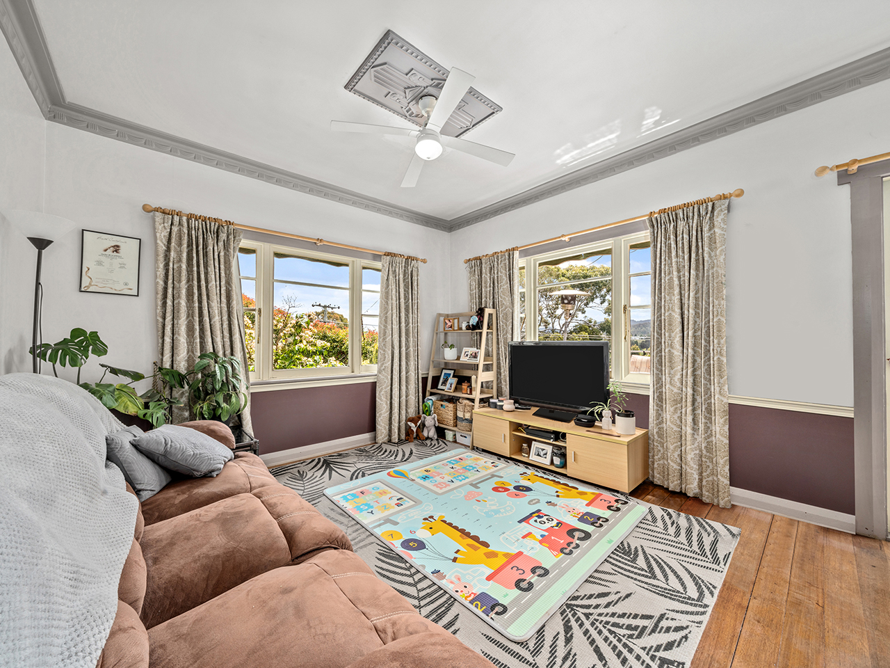 5 Glenora Road, New Norfolk Derwent Real Estate