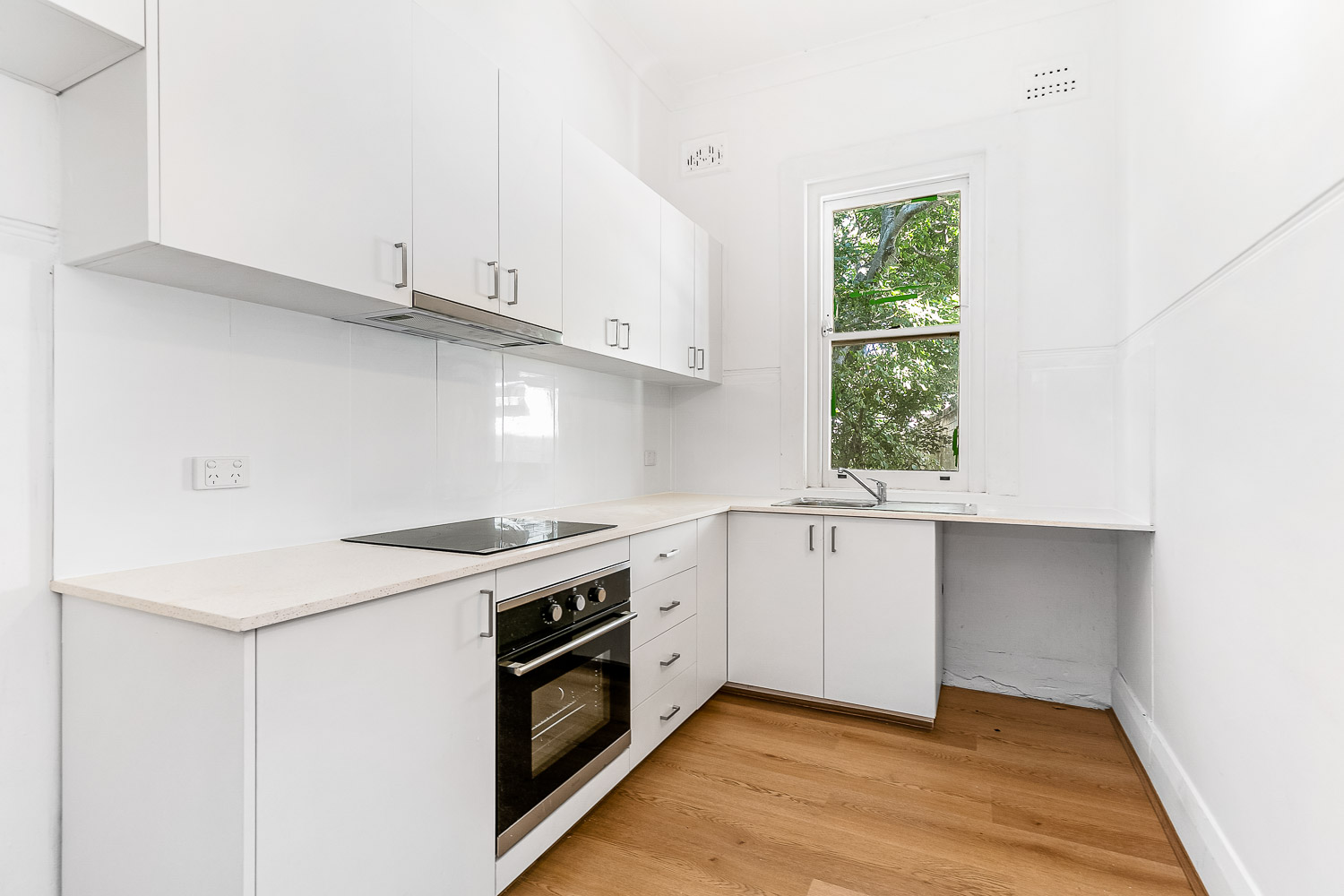 12 / 44A Bayswater Road, Rushcutters Bay Living Estate Agents