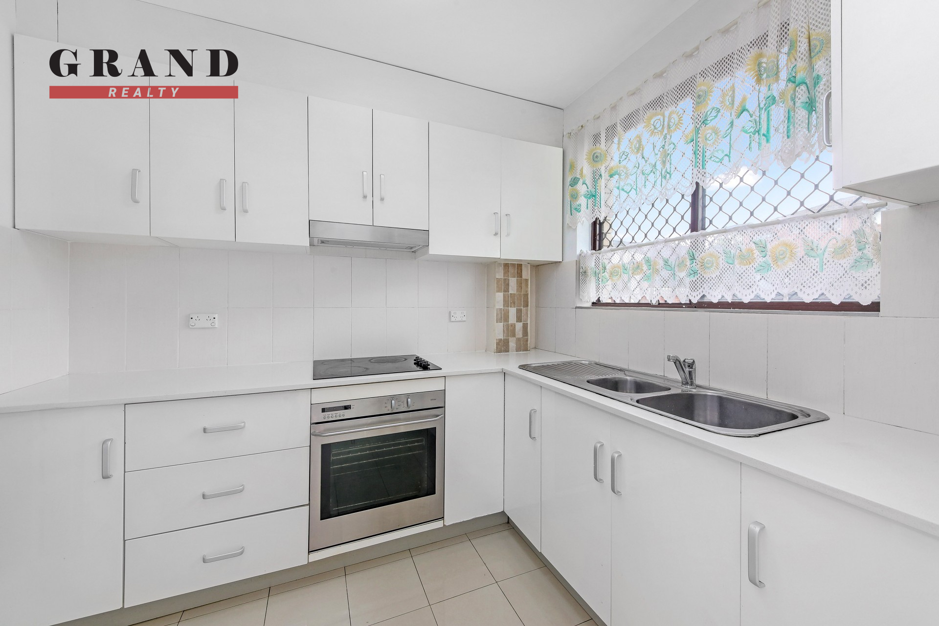 11 / 34 Remembrance Avenue, Warwick Farm Grand Realty