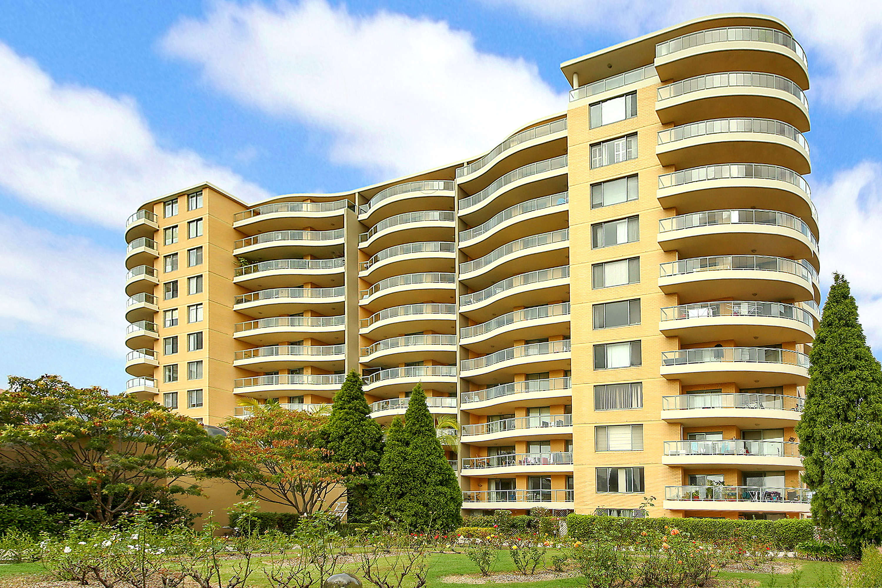 1306 / 3 Rockdale Plaza Drive, Rockdale Grand Realty