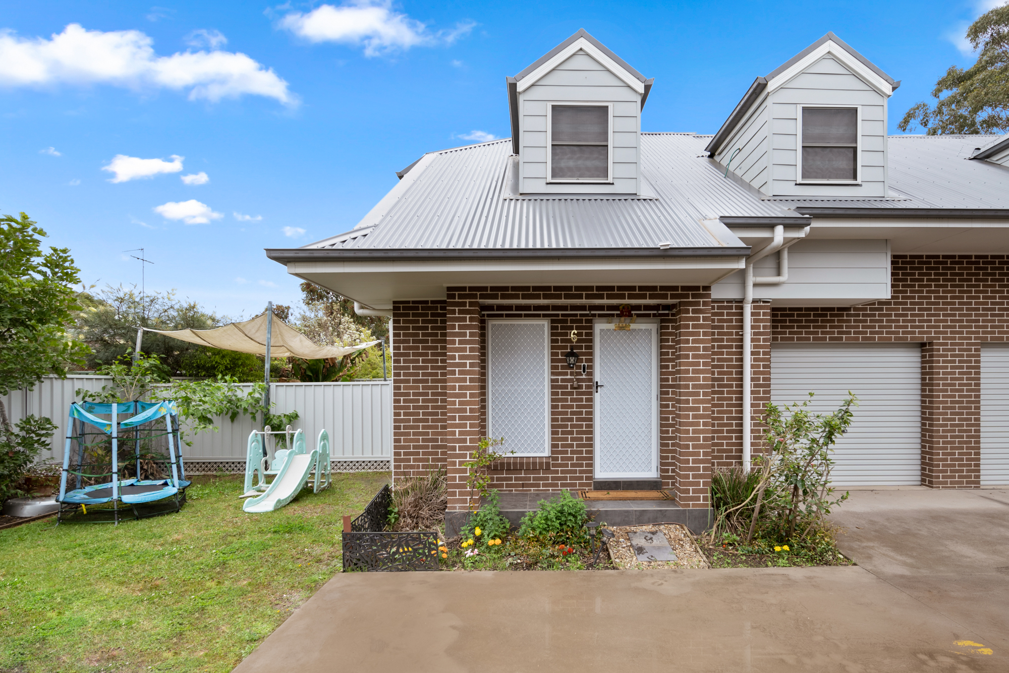 6 / 100 Albert Street, Werrington Urbane Real Estate