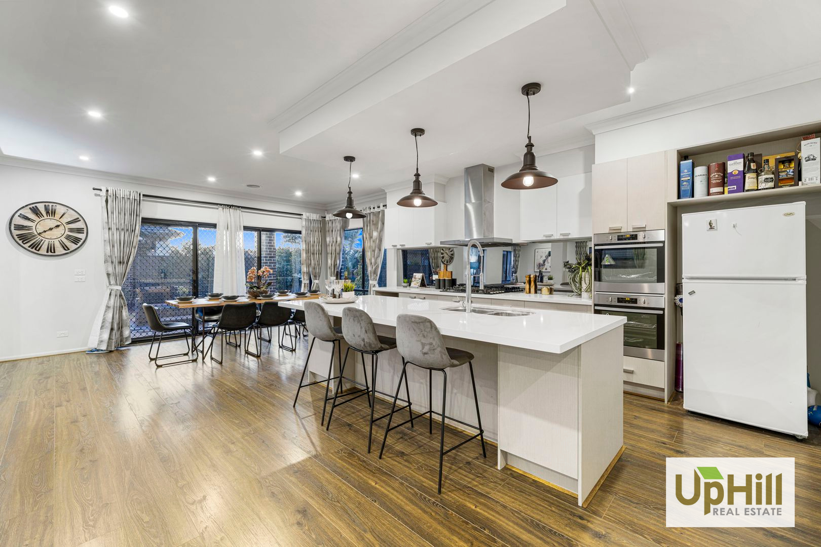 21 Kilmarnock Way, Clyde North Uphill