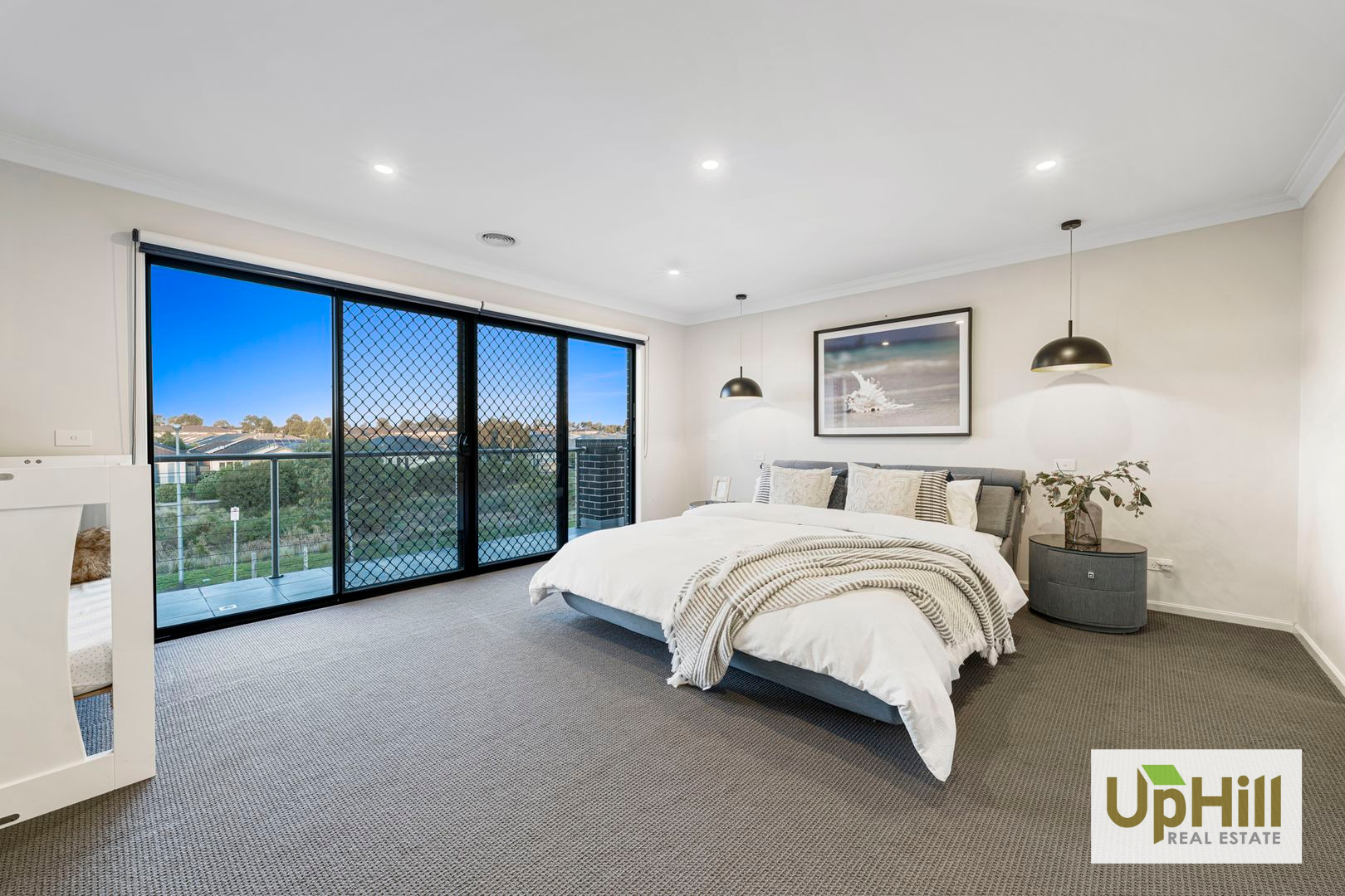 21 Kilmarnock Way, Clyde North Uphill