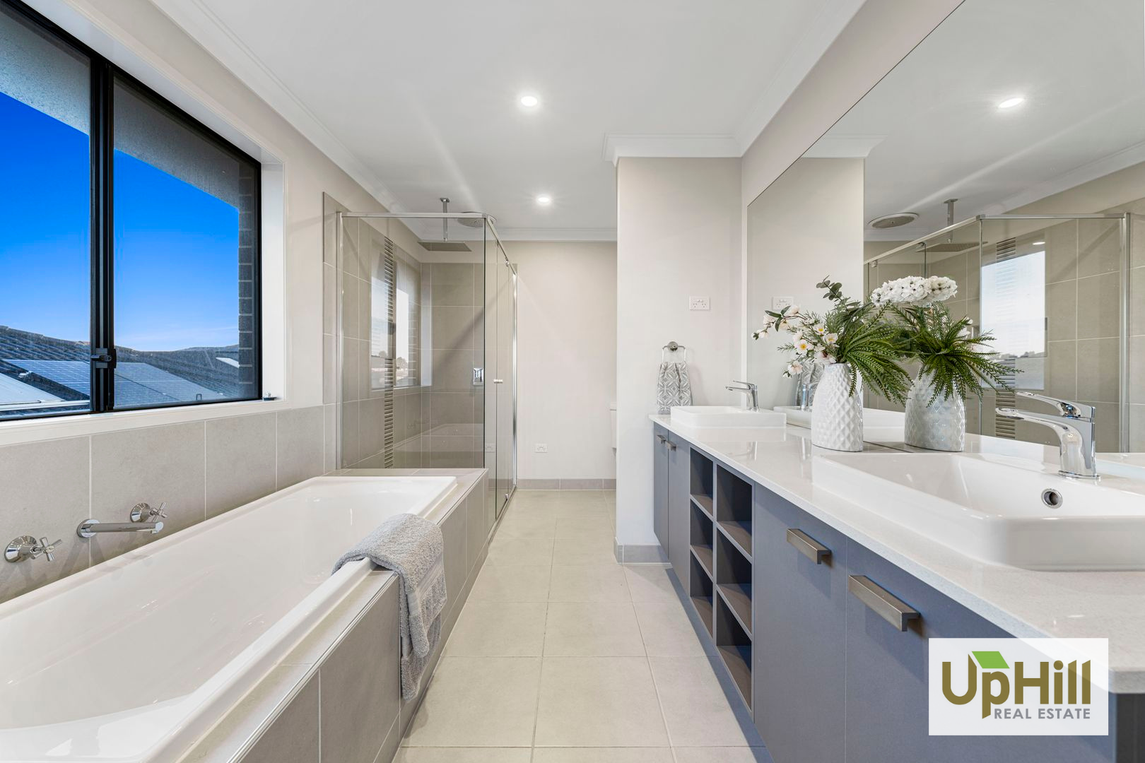 21 Kilmarnock Way, Clyde North Uphill