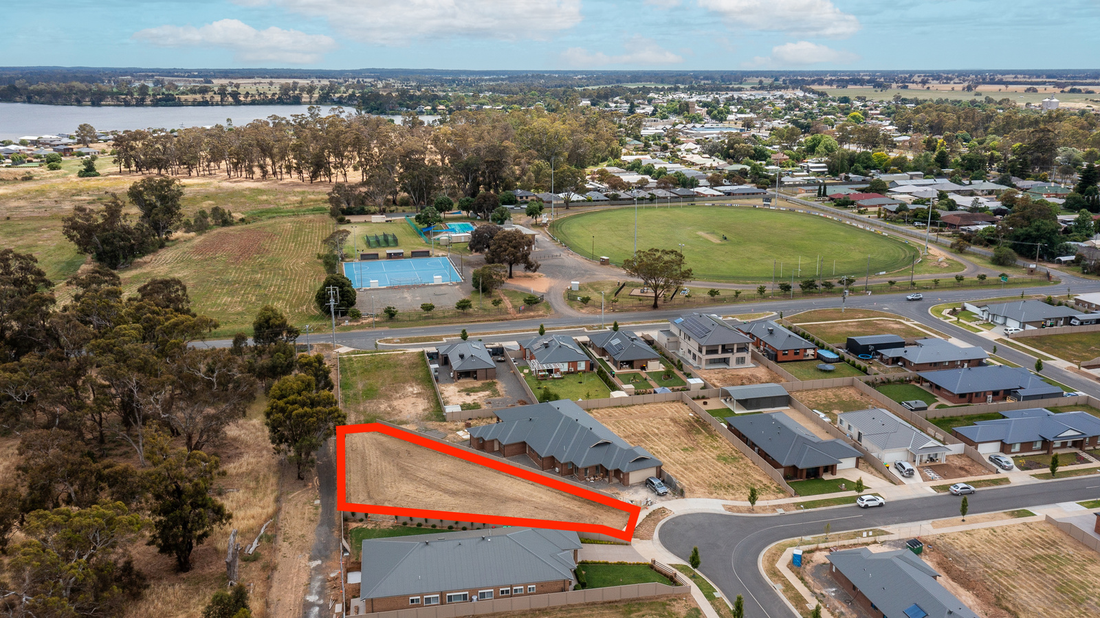 12 HANNAH CRESCENT, Nagambie Puppa & Gaehl Real Estate