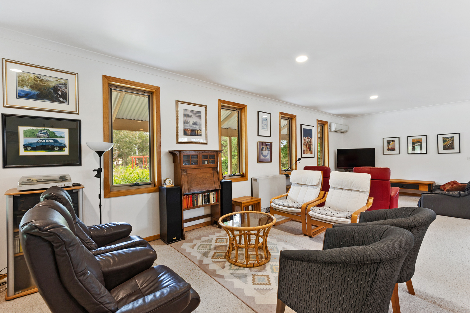 207 Ewings Road, Avenel Puppa & Gaehl Real Estate