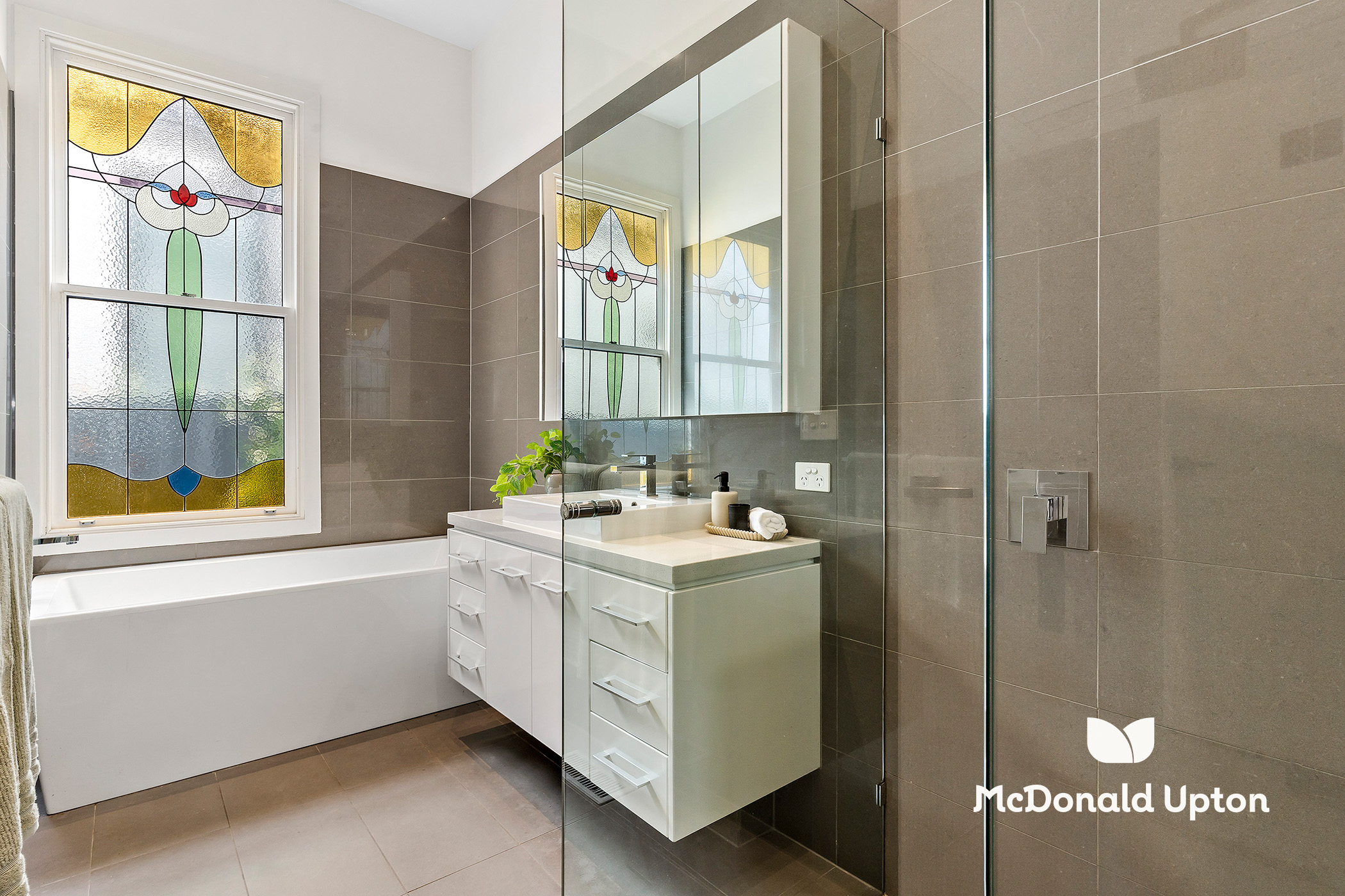 43 Daisy Street, Essendon