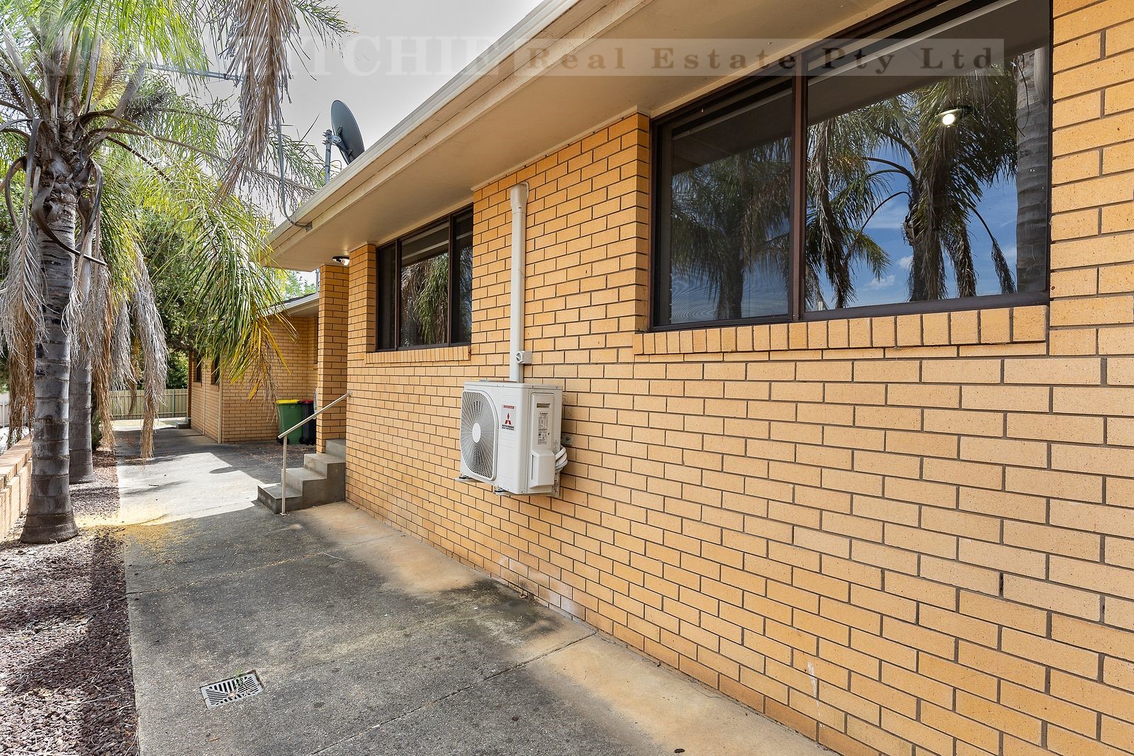 1 / 481 Hill Street, West Albury Ian Ritchie Real Estate