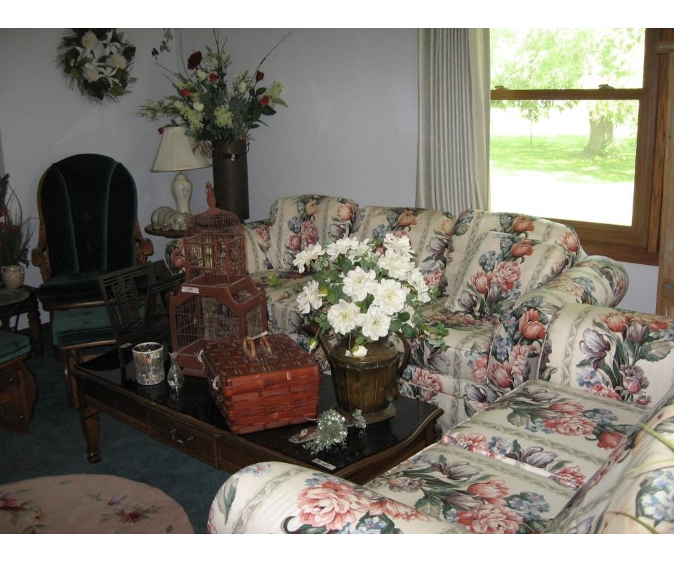 TREASURES ESTATE SALE