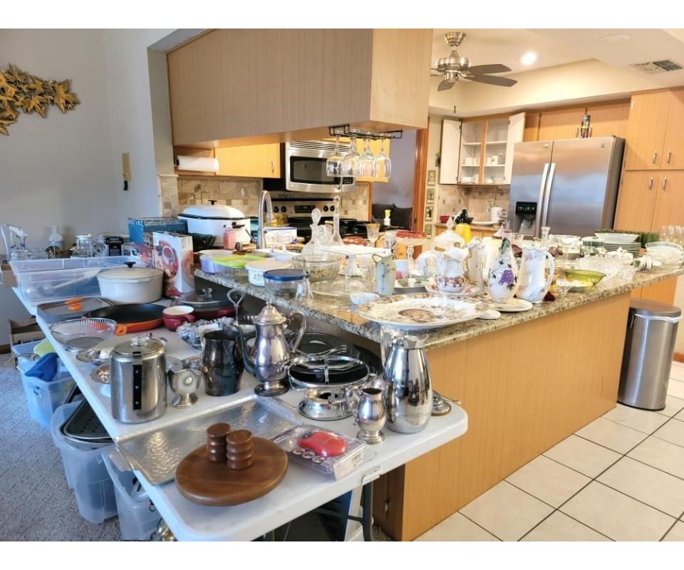 ESTATE SALE SPRING HILL, FL