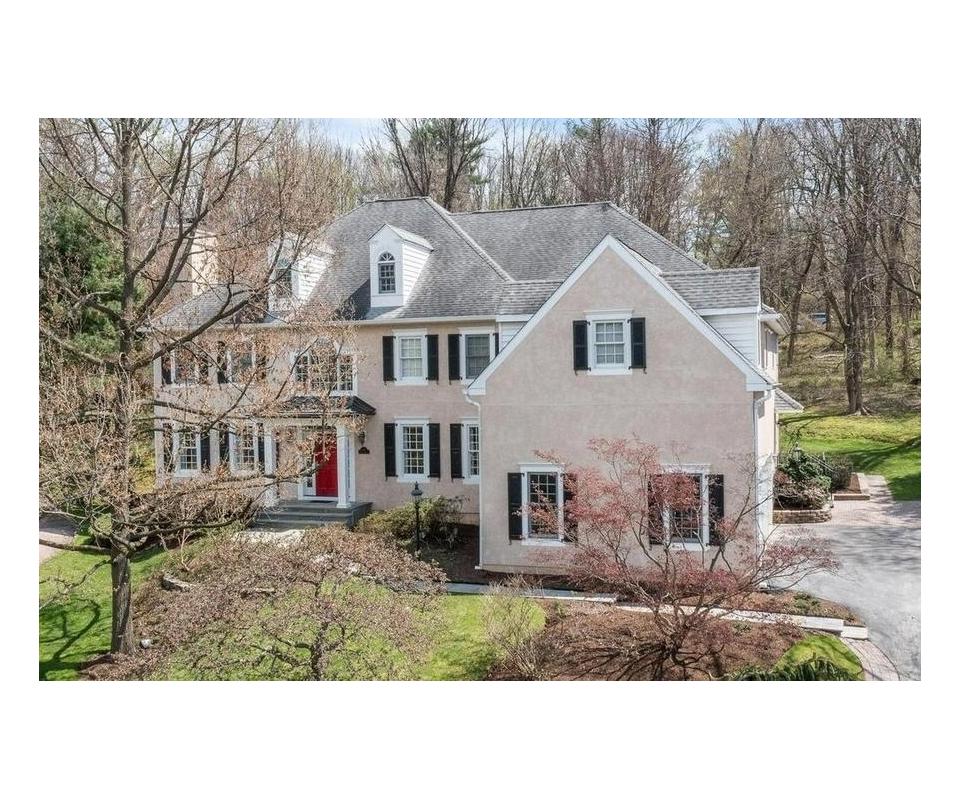 GUNNING AND COMPANY ESTATE SALES IS IN VILLANOVA PA FOR A 2DAY SALE