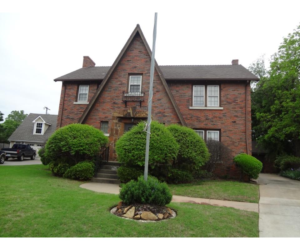 OKLAHOMA CITY ESTATE SALE BY J.D. HARRIS