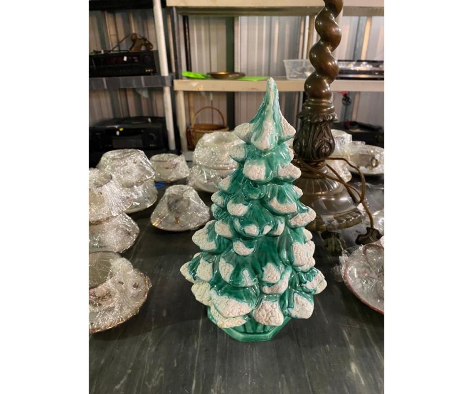 AAA Estate Consignment Store Warehouse Metairie 12/01/2022 12/03/2022