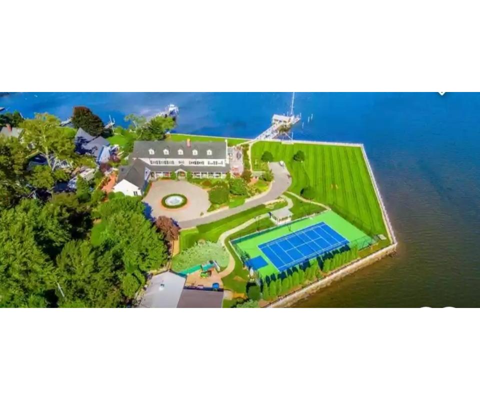 RED BANK WATERFRONT ESTATE SALE