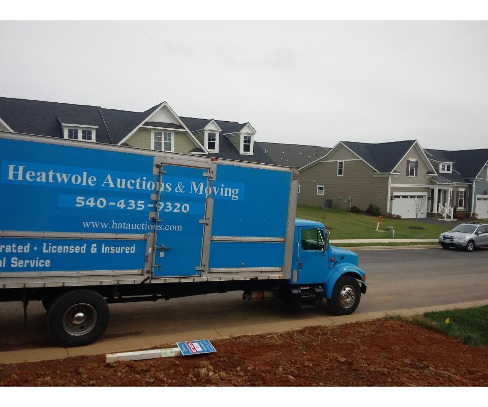 storage locker auction