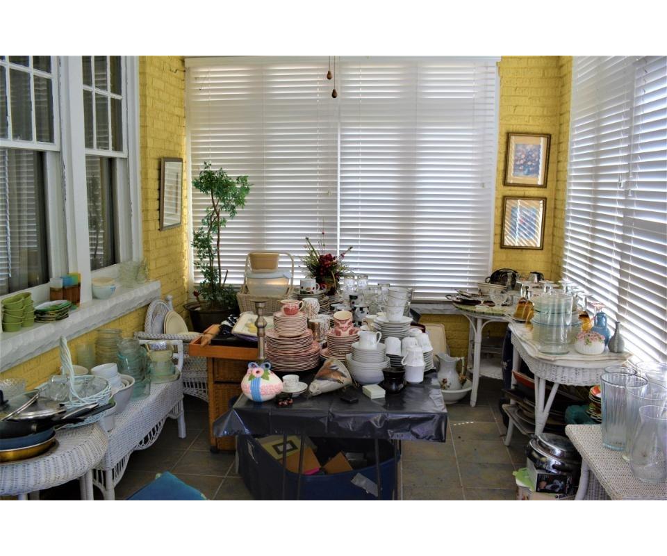 HISTORIC EAST END CHARLESTON TAG SALE