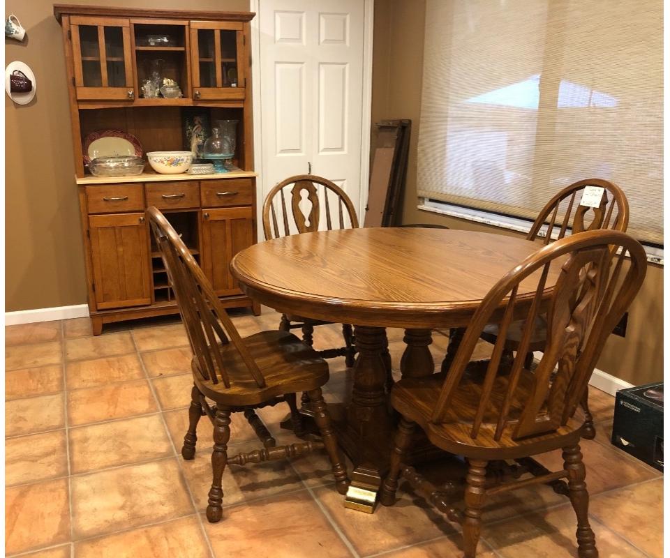 Estate Sale By River Valley