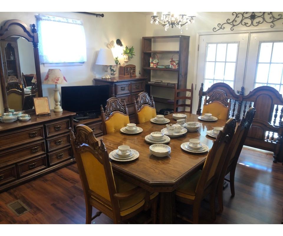 Estate Sale By River Valley