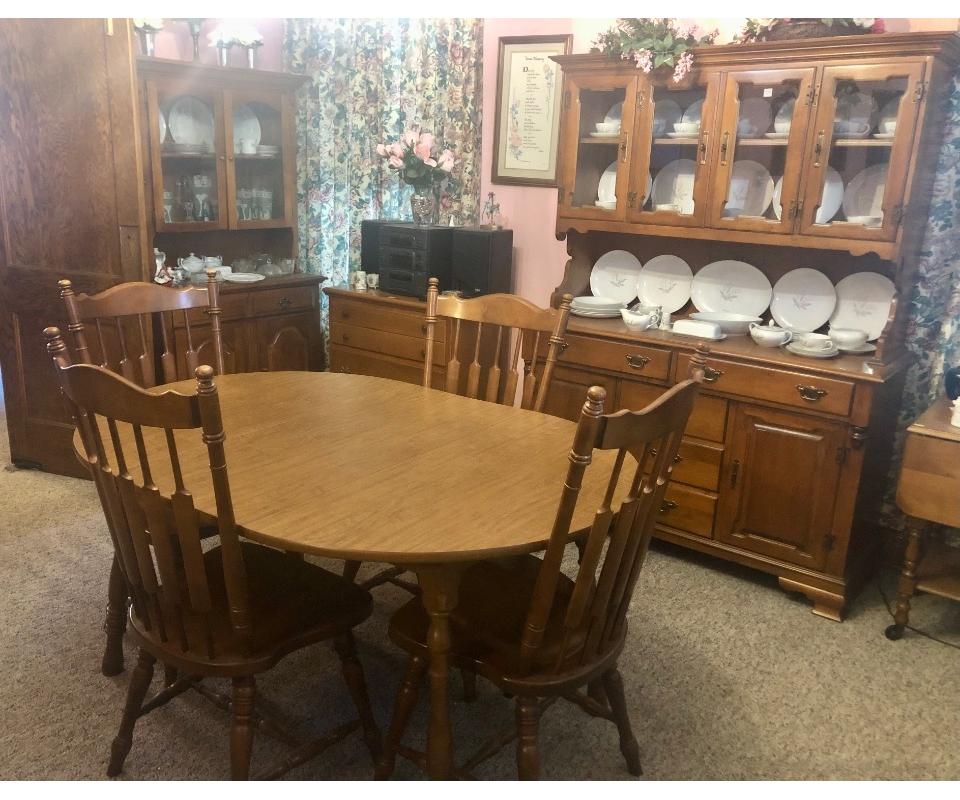 Estate Sale By River Valley