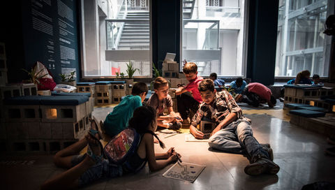 Corredor de ciudad MDE15