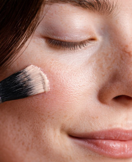 Why Everyone’s Applying Foundation With Their Hands Now