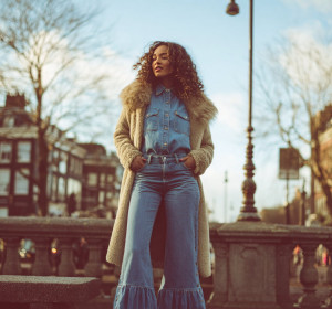 7 ways to style flared jeans like an off-duty model