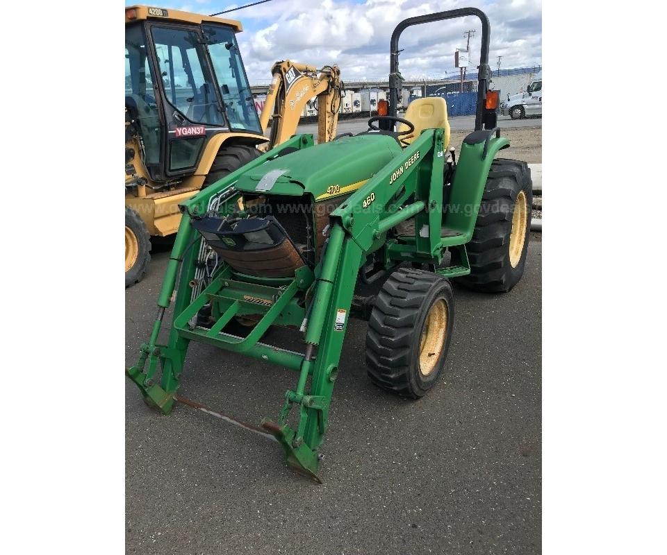 John Deere 4710 Tractor
