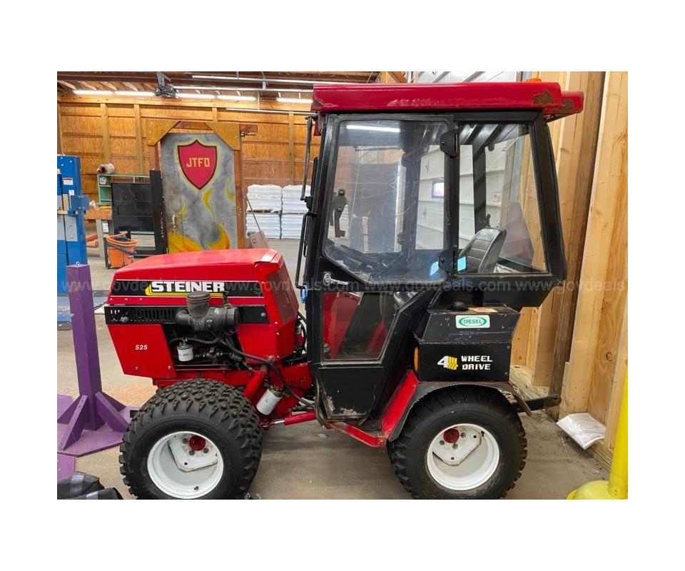 1998 Steiner 525 Tractor