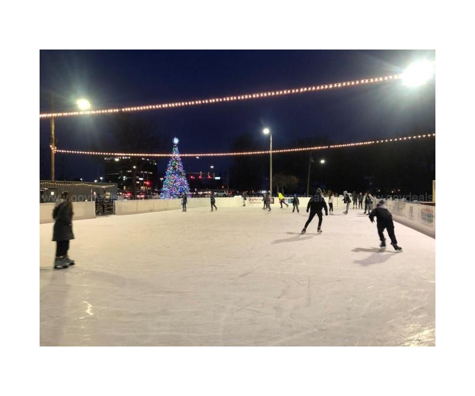 Outdoor Ice Rink 60 x 120 Includes the Rink, Side Boards, and Tubing