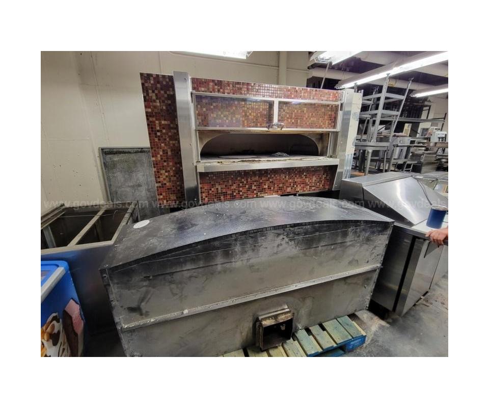 Wood Stone Pizza Oven with Exhaust Hood