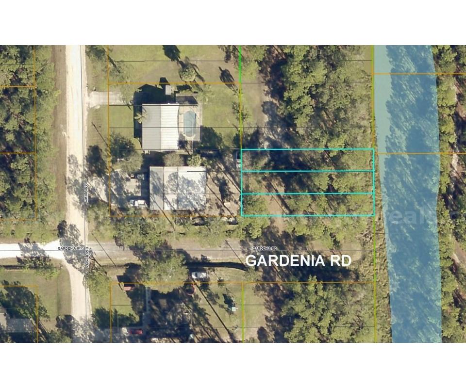 Multiple Residential Lots in Florida Daytona Park Estates, Osteen
