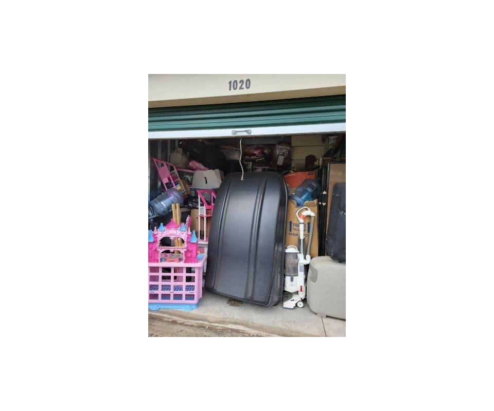 Online Storage Unit Auction