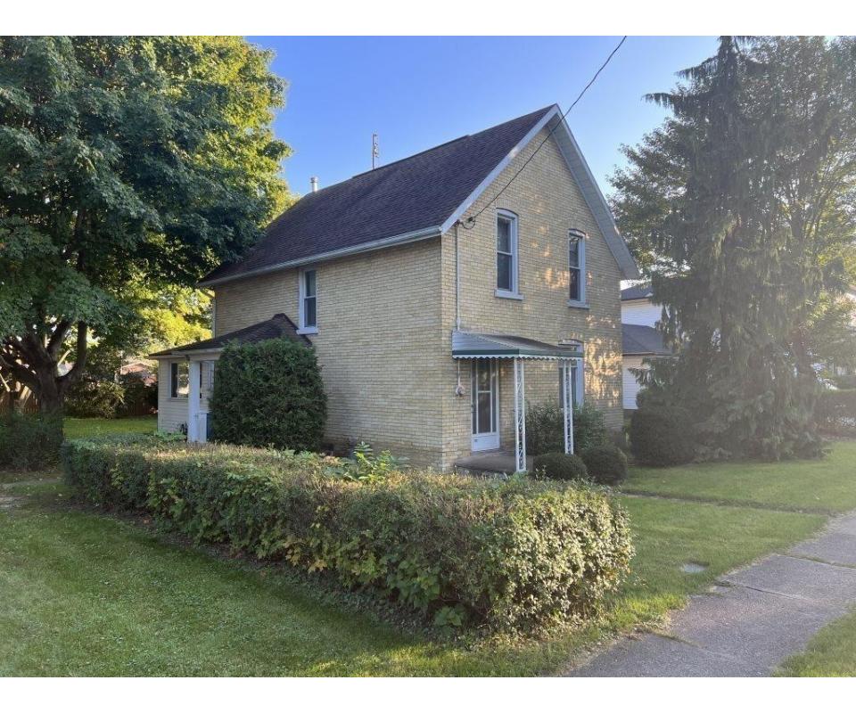 Real Estate Online Auction 182 Maple St, West Lorne